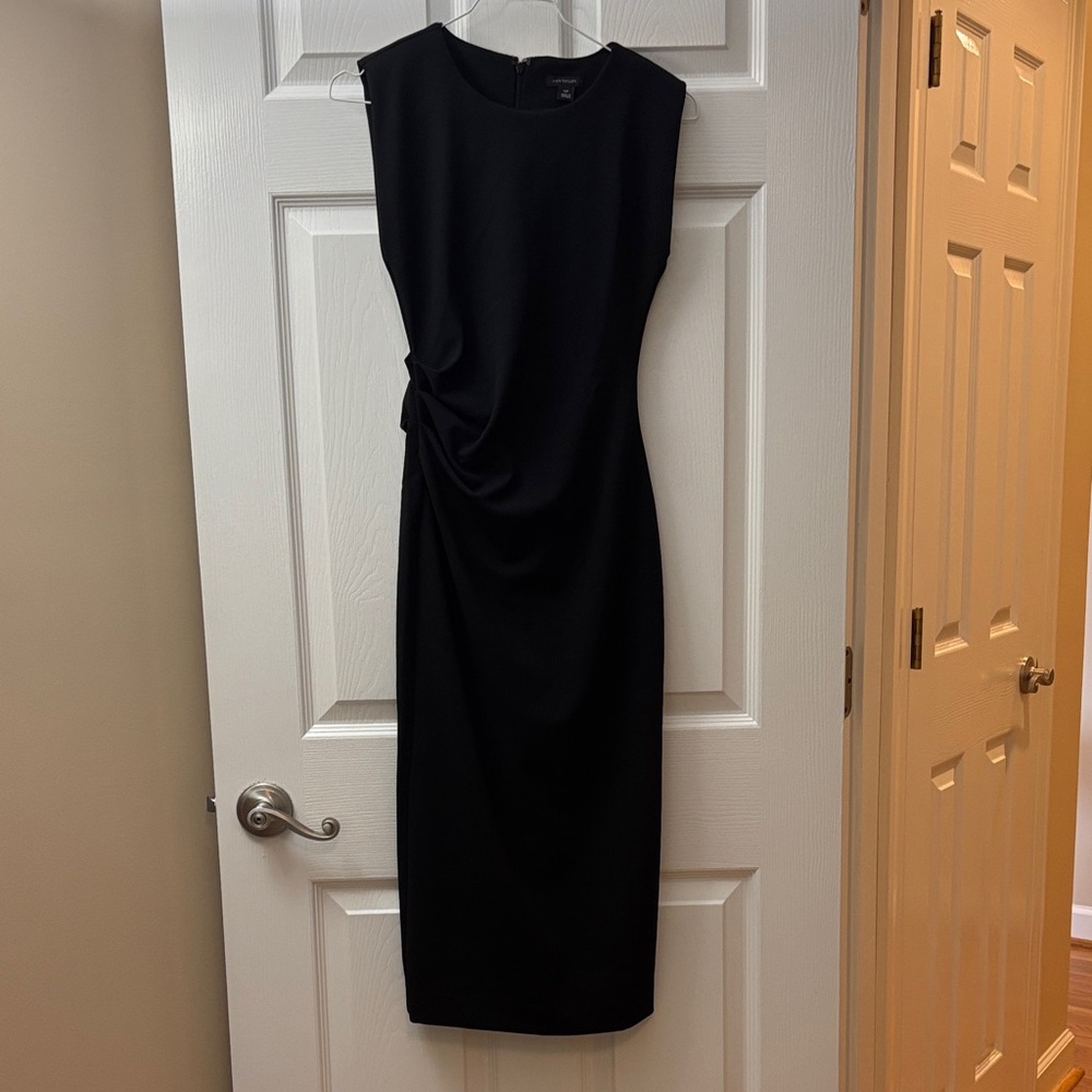 Ann Taylor 00P Black Polyester Midi Dress